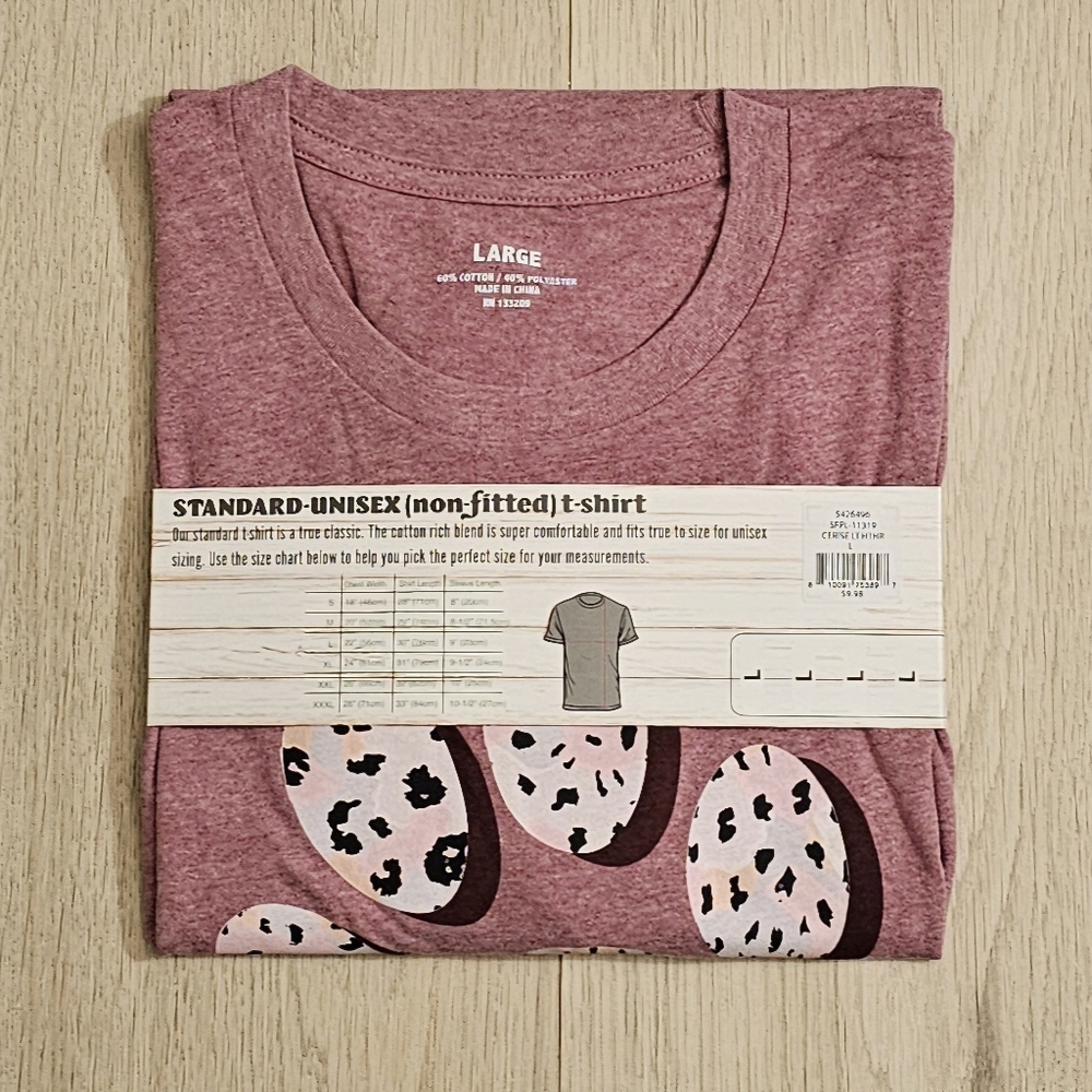 Women's Paw Print Graphic T-Shirt